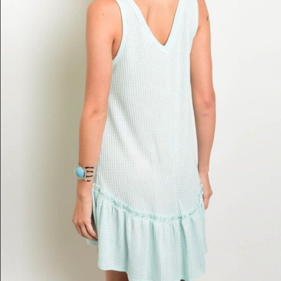 ❤️4/$20 Sale!! Aqua Dress - Picture 2 of 7